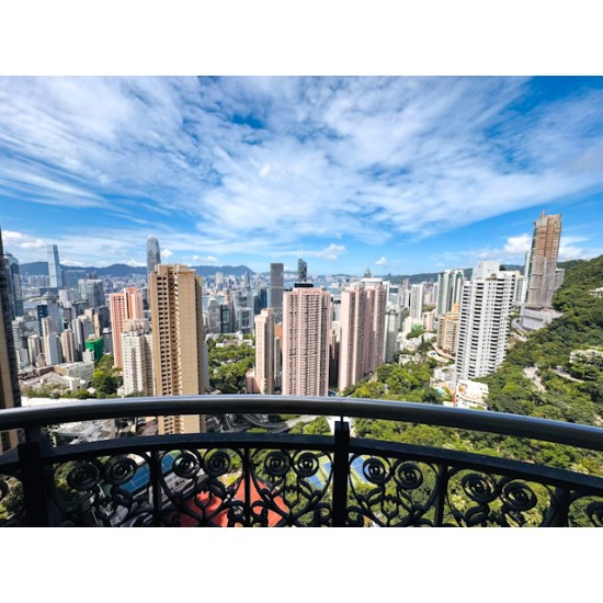 嘉富麗苑 (中半山)